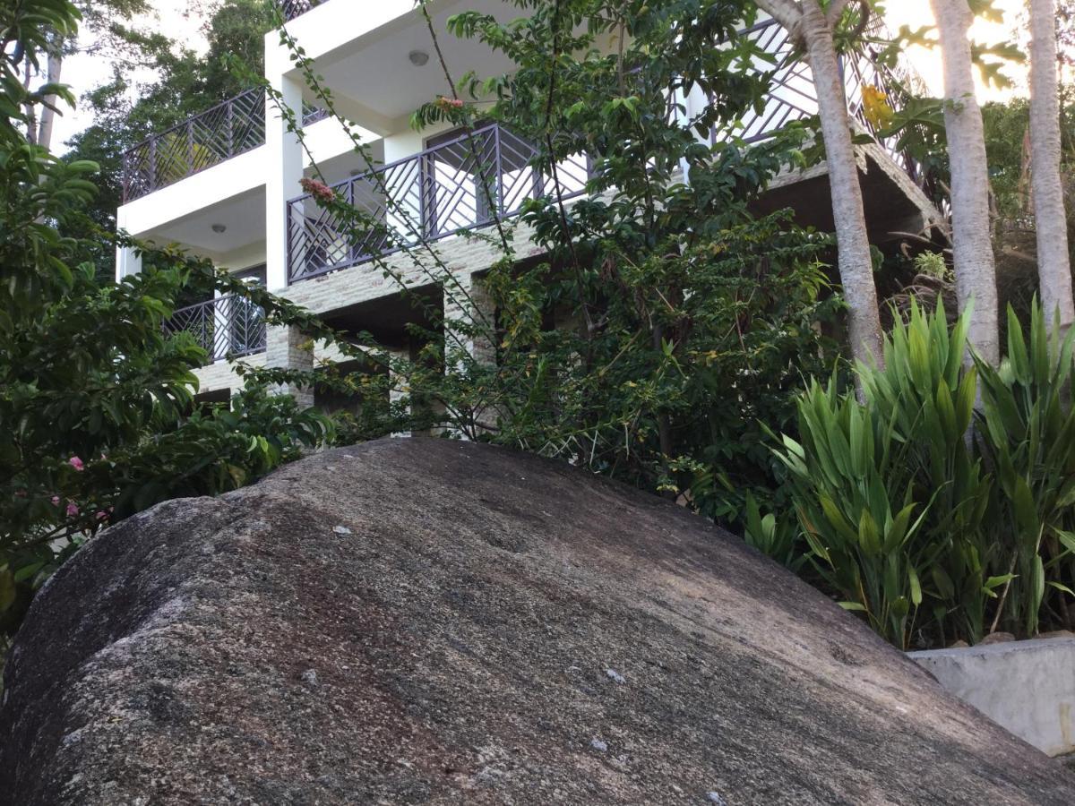 Bougainvillas Seychelles آنس رويال